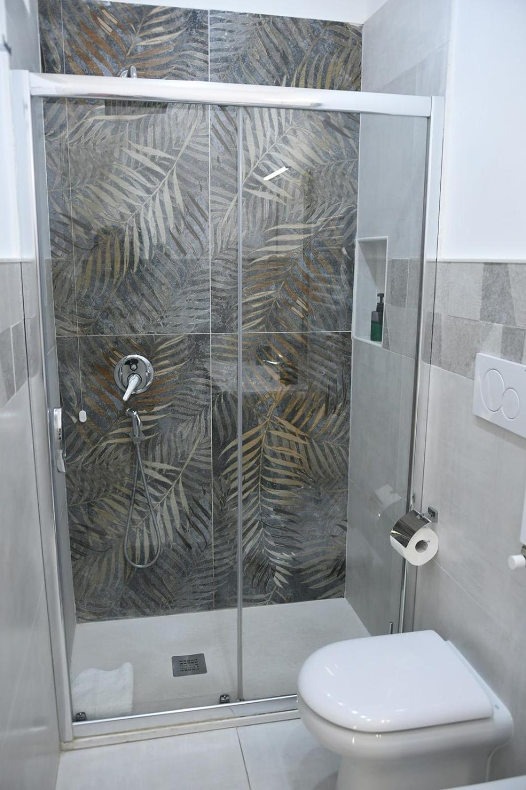 Rome Sea Appartement Ostia Buitenkant foto